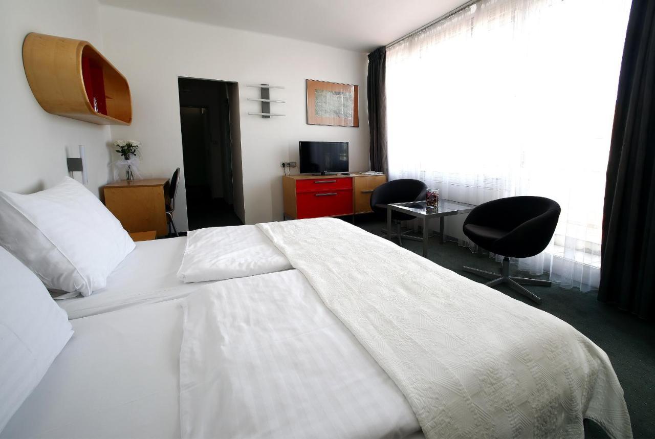 Hotel Central Plzeň Kültér fotó