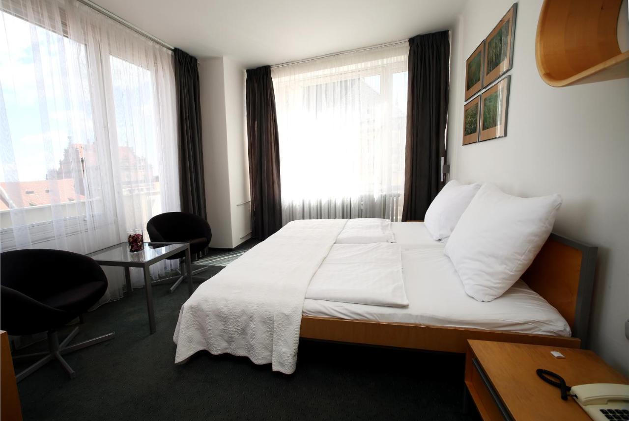 Hotel Central Plzeň Kültér fotó
