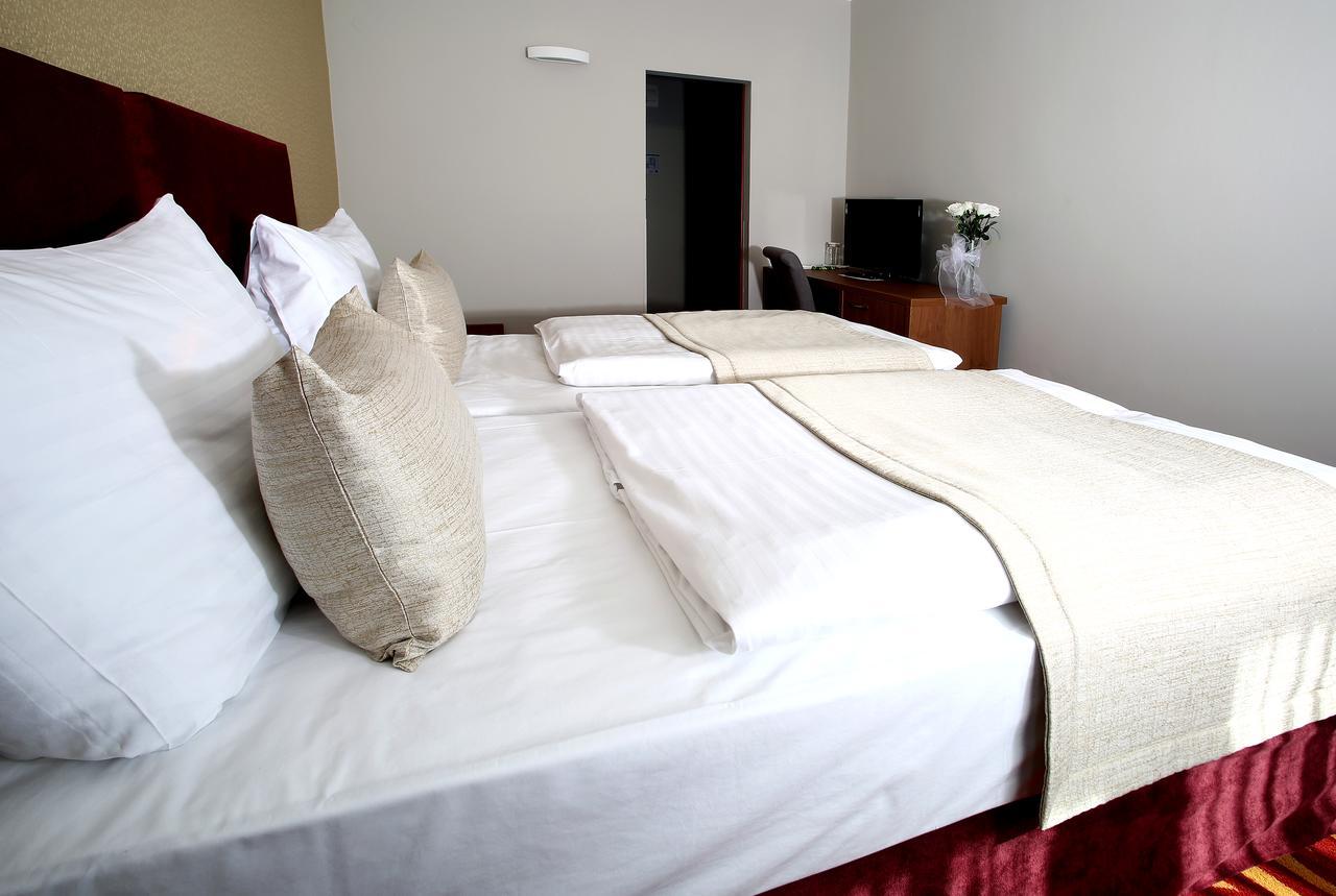 Hotel Central Plzeň Kültér fotó