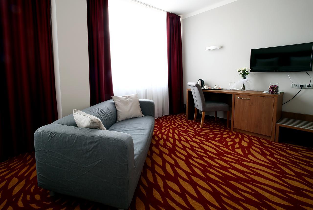 Hotel Central Plzeň Kültér fotó