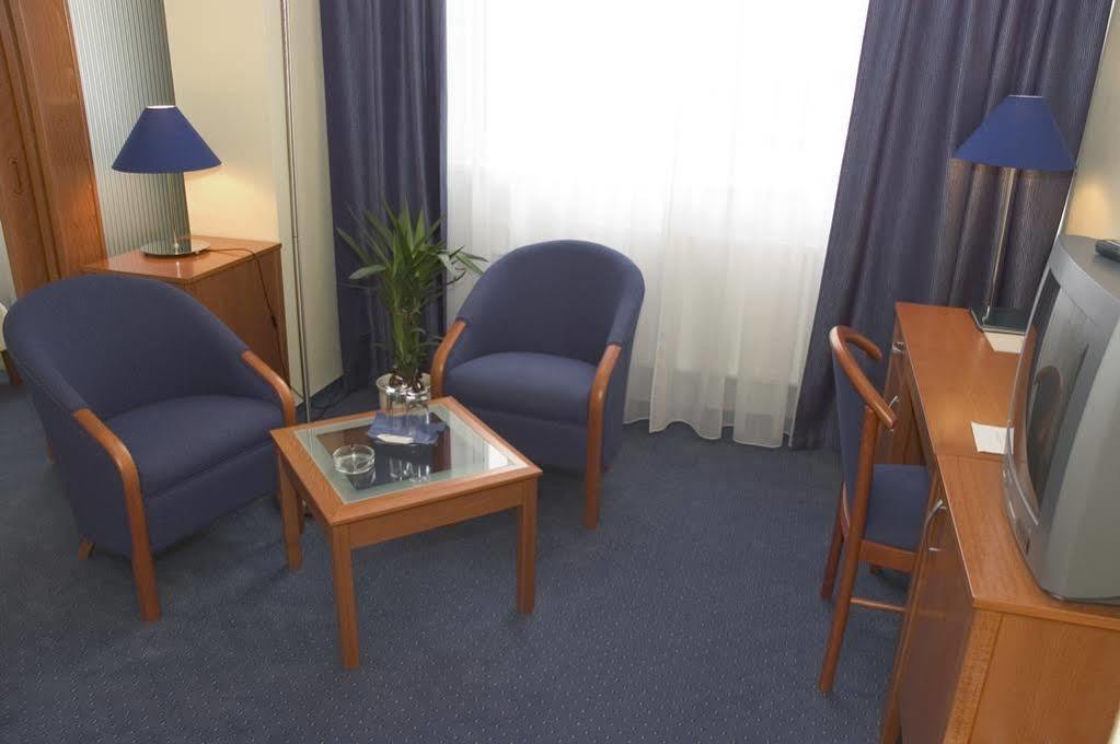 Hotel Central Plzeň Kültér fotó